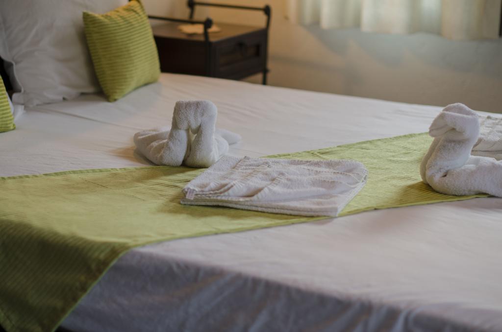 Family Hotel Dinchova Kushta Rozhen Ngoại thất bức ảnh
