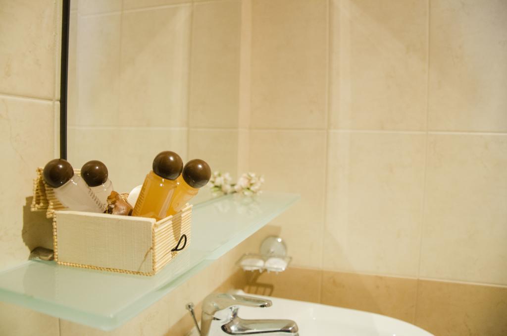 Family Hotel Dinchova Kushta Rozhen Ngoại thất bức ảnh